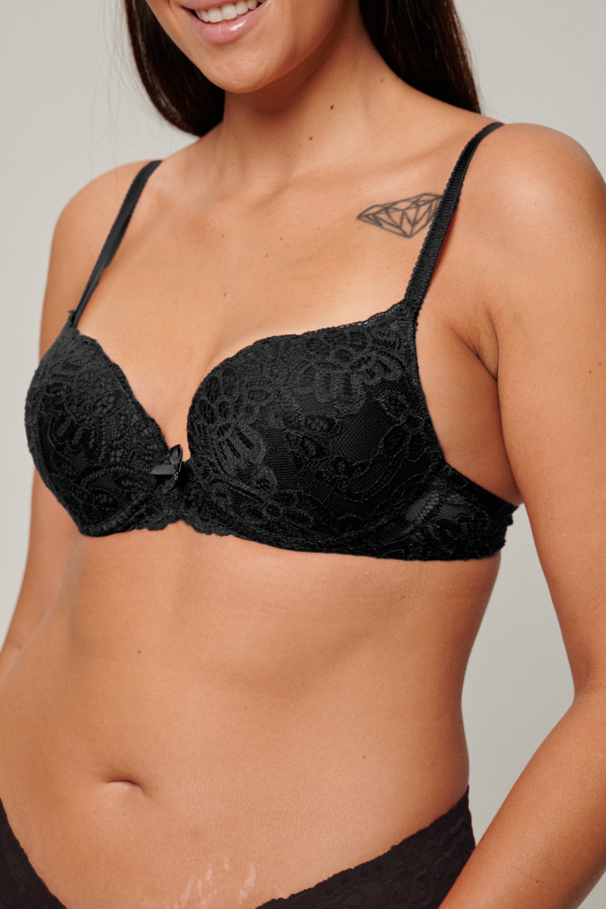 Lace Underwire Bra Black