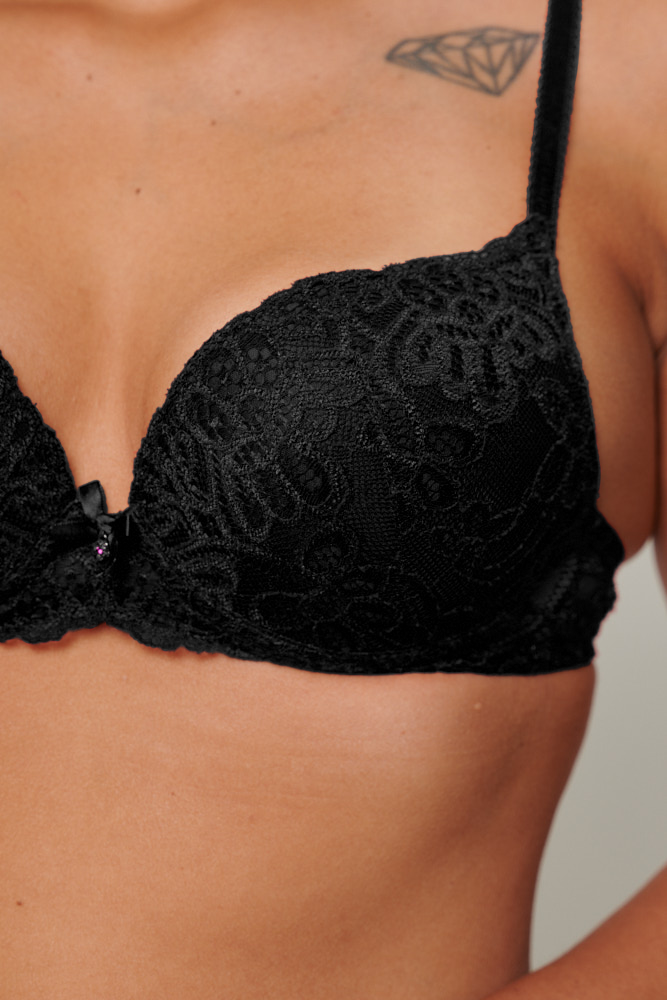 Lace Underwire Bra Black