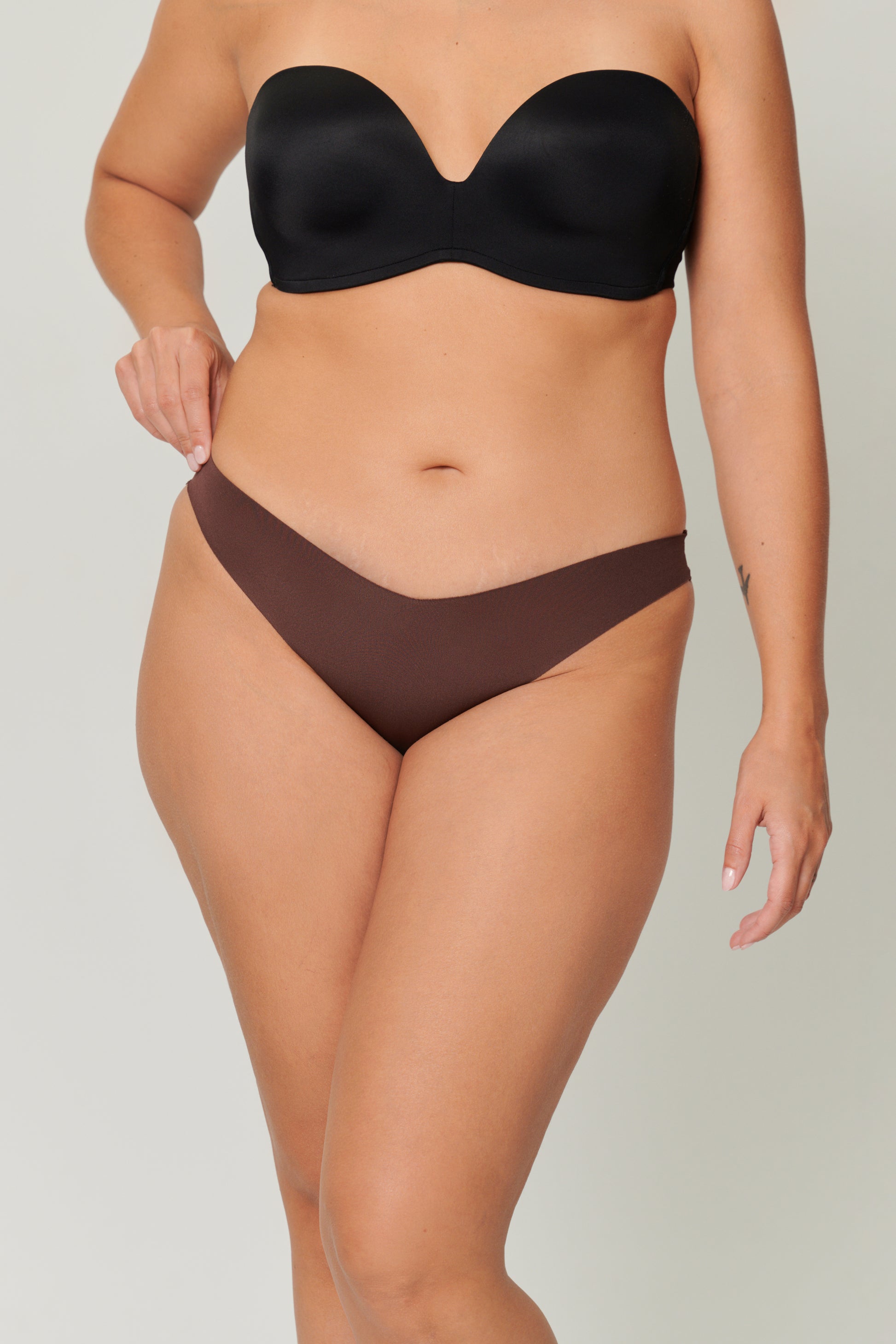 Microfiber Invisible Thong Plum